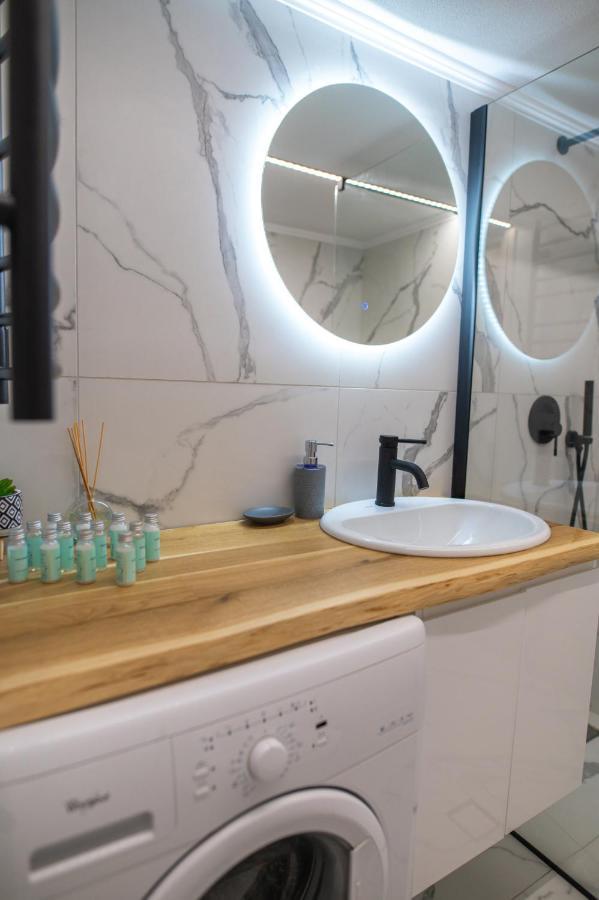 Klelia Luxury Apartment อเล็กซานโดรโพลิส ภายนอก รูปภาพ