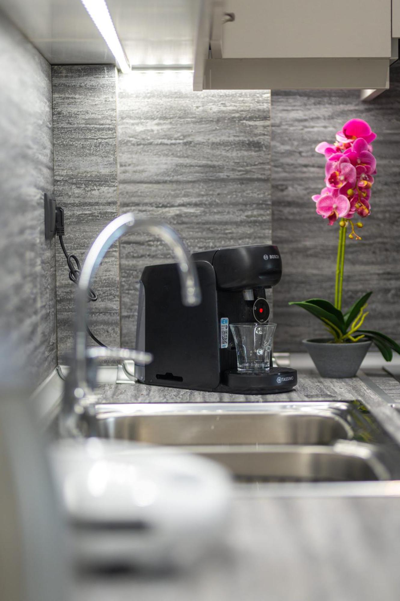 Klelia Luxury Apartment อเล็กซานโดรโพลิส ภายนอก รูปภาพ
